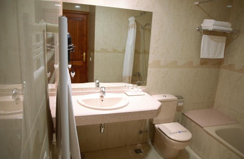 Sant Celoni Hotel | Hotel Suís