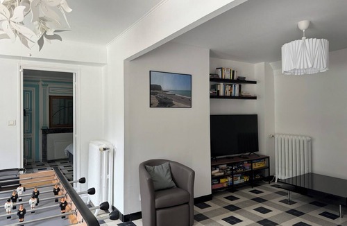 Criquetot-lʼEsneval House | House at the Outskirts of Etretat - Heated, covered pool, open year-round