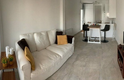 L'Escala House | House with Seaview, shared Pool, 250m to Beach, 3private Terraces, Garden, BBQ
