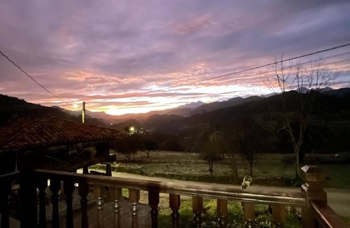 Narciandi House | House with views to Picos de Europa at 5' from Cangas de Onis