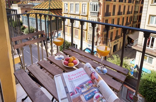 Malaga Historic Centre Apartment | iloftmalaga Puerta del Mar VI