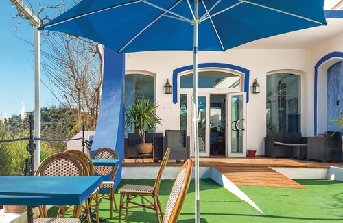 Constantina House | In this fantastic vacation home you can spend a relaxing vacation in peace and quiet.