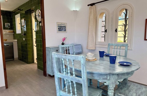 Begur Villa | Individual villa with garden and splendid 6 people only 1 Km. from the beach.