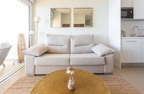 Cala Apartment | Intempo by Holuxe - 322 - 32nd floor