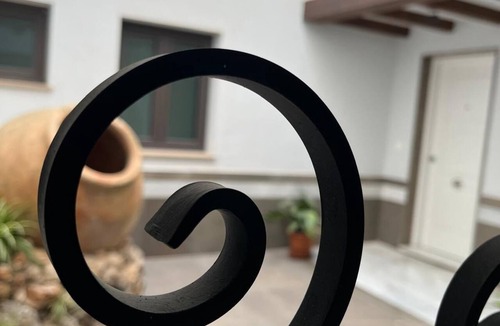 Guadix Condo | "JULIA GEMELLA ACCI" Vacation Rentals. Space and tranquility right in the heart of the city.