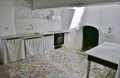Salce House | La Casa De Salce – Rural House in Zamora for 13 Guests with Garden