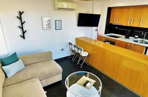 Granada City Center Hotel | La Perla Reyes Catolicos Living: Superior Duplex Apartment with Terrace