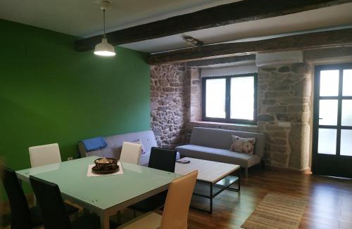 Aldeadavila de la Ribera Apartment | La Teodora
