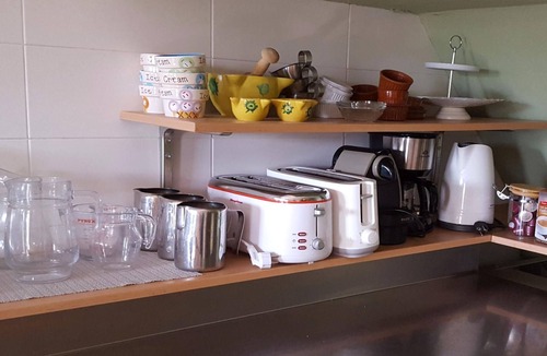 Vilanant House | Landhaus, 8 Zimmer mit Bad, Schwimmbad, Tennis by Interhome