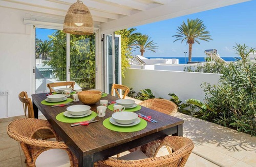 Costa Teguise House | Lanzahost "Villa Ona" - perfect place by the sea