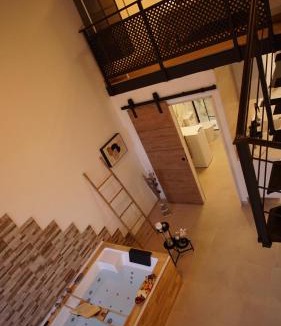 San Isidro House | Loft moderno, jacuzzi y BBQ