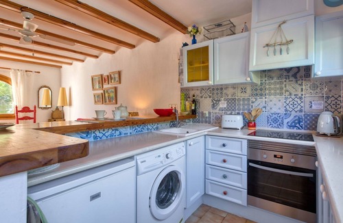 Jesus Pobre Apartment | Lovely apartment for 3 guests with WIFI, pool, TV and terrace