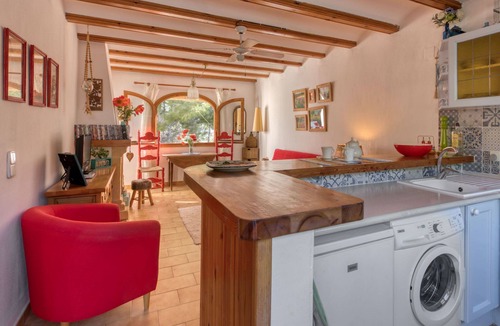 Jesus Pobre Apartment | Lovely apartment for 3 guests with WIFI, pool, TV and terrace