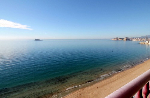 Benidorm Apartment | Lovely apartment for 3 guests with pool, A/C and TV