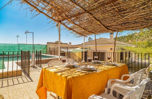 Valdeflores House | Lovely home in Minas del Castillo de