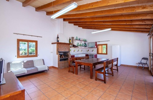 Consell House | Lovely home in Binissalem with private swimming pool, can be inside or outside