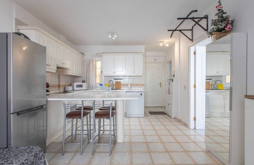 Chayofa Apartment | Lovely Suite with A Pool in Chayofa, with Mountain View, Wi-Fi and Air Conditioning