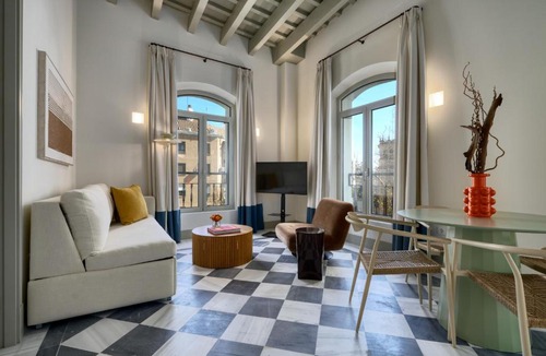 Museo Apartment | Luis de Vargas by Home at Homes
