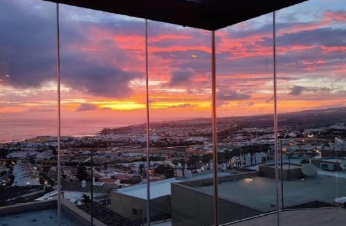 San Eugenio Villa | LUX private villa with heated pool and amazing ocean view THE VIEW TENERIFE