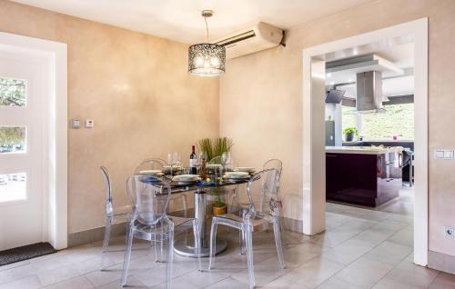 Mataelpino House | Luxurious Home In Mataelpino