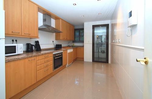 Atalaya-Isdabe Apartment | Luxury 2 Bed Apt. In Hacienda Del Sol, Near Pto Banus, Marbella, Costa Del Sol