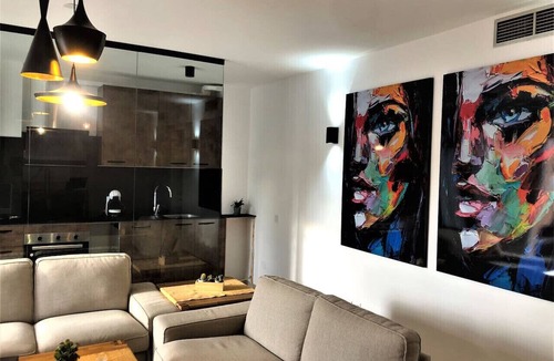 Nueva Andalucia Apartment | Luxury Banus Puerto Golf