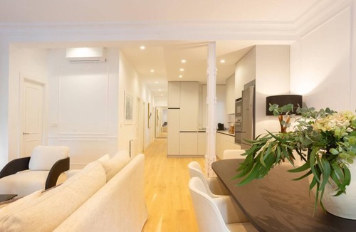 Recoletos Apartment | Luxury in downtown Madrid.