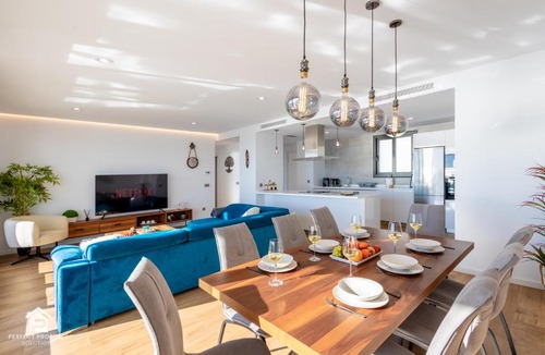 San Roque Apartment | Luxury penthouse with huge terrace and sea and golf views
