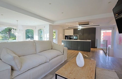 Costa de la Calma House | Luxury Villa in Santa Ponsa | Private Pool & Views