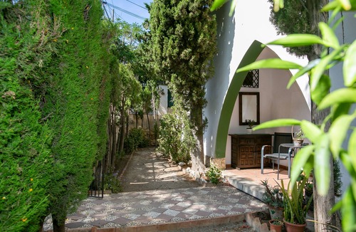 Pedregalejo House | Málaga Villa
