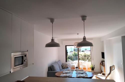 Velilla-Taramay Apartment | M&A Apartamento de Playa con Garaje