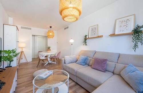 Carretera de Cadiz Apartment | Mar de Calma location Family beach pool and parking