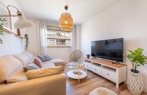 Carretera de Cadiz Apartment | Mar de Calma location Family beach pool and parking