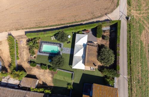 Sant Gregori House | Mas Font - Casa rural con piscina privada y jardín a 10min de Girona