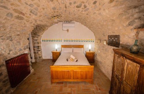 Riudellots de la Creu House | Mas Tulsà Casa Rural Girona