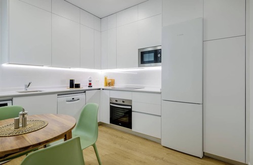 Milla de Oro Condo | Modern apartment in the Salamanca neighborhood