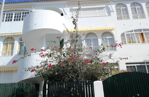 El Portil Apartment | Modern apartment with pool in the heart of El Portil