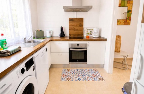 Saladillo-Benamara House | Modern bungalow 20m from beach with air conditioning and Wi-Fi