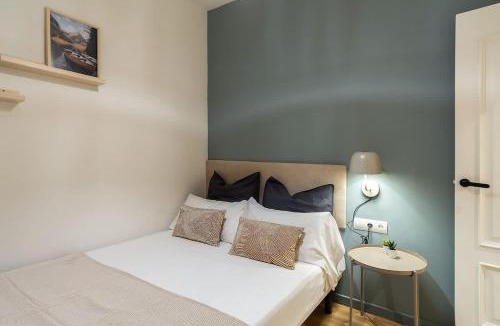El Parc i la Llacuna del Poblenou House | Modern stylish 3 bedroom Arco de Triunfo