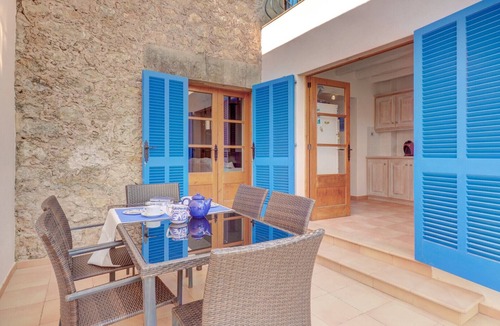 Pollensa Ski Chalet | Modern townhouse in the heart of Pollensa