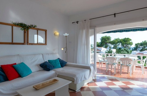 Sant Tomas House | Moderne, frische Familienvilla Allondra by Interhome