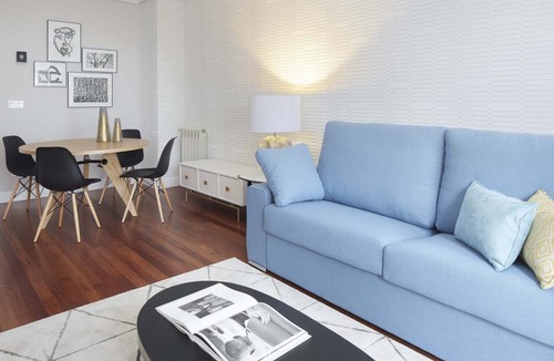 Gros Apartment | Nafarroa Plaza by FeelFree Rentals