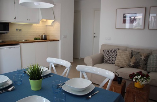 Son Xoriguer Apartment | New Listing! Renovated apartment 3 minute walk to the beach Julieta 4