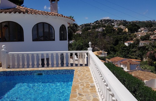 Fanadix House | Newly renovated villa with private pool within walking distance of the sea
