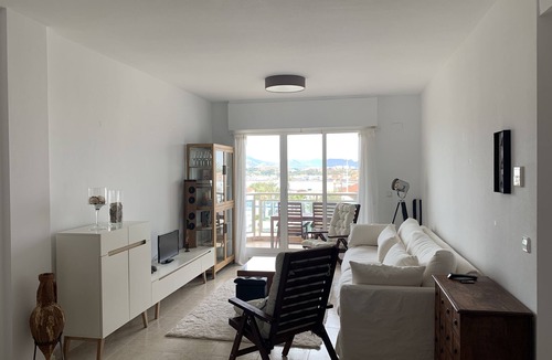 Cabo de Palos Apartment | Nice and cozy apartment, private parking and sea views in Cabo de Palos.