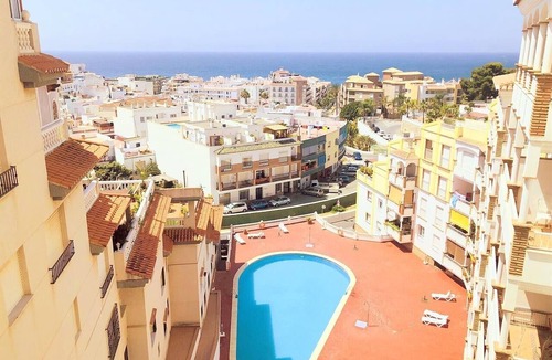 La Herradura Apartment | "Oasis" Apartment near the Beach with Sea View, Pool, Wi-Fi, and Terrace