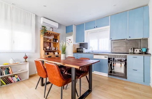 San Isidro Ski Chalet | Oasis with private pool in Madrid!