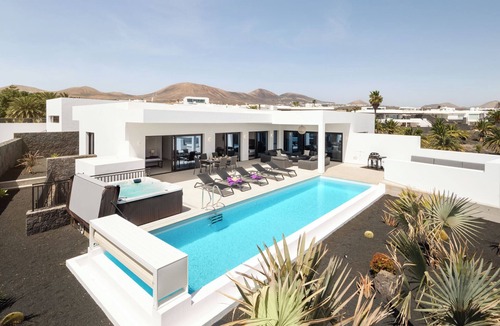 Puerto Calero Villa | ODIN 3 by Buenavilla | Luxury family holiday in Puerto Calero