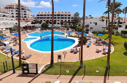El Madronal Apartment | Parque Santiago II 1104 by Tenerife Rental And Sales
