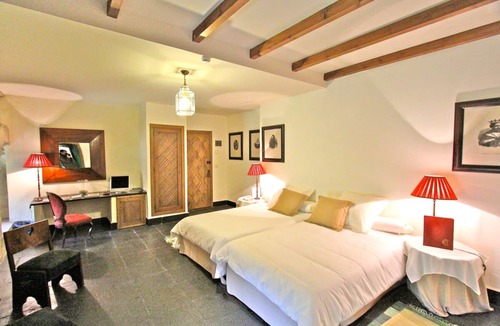 Villanueva de Canedo Other | Paso de Guardia - One Bedroom Castle, Sleeps 2